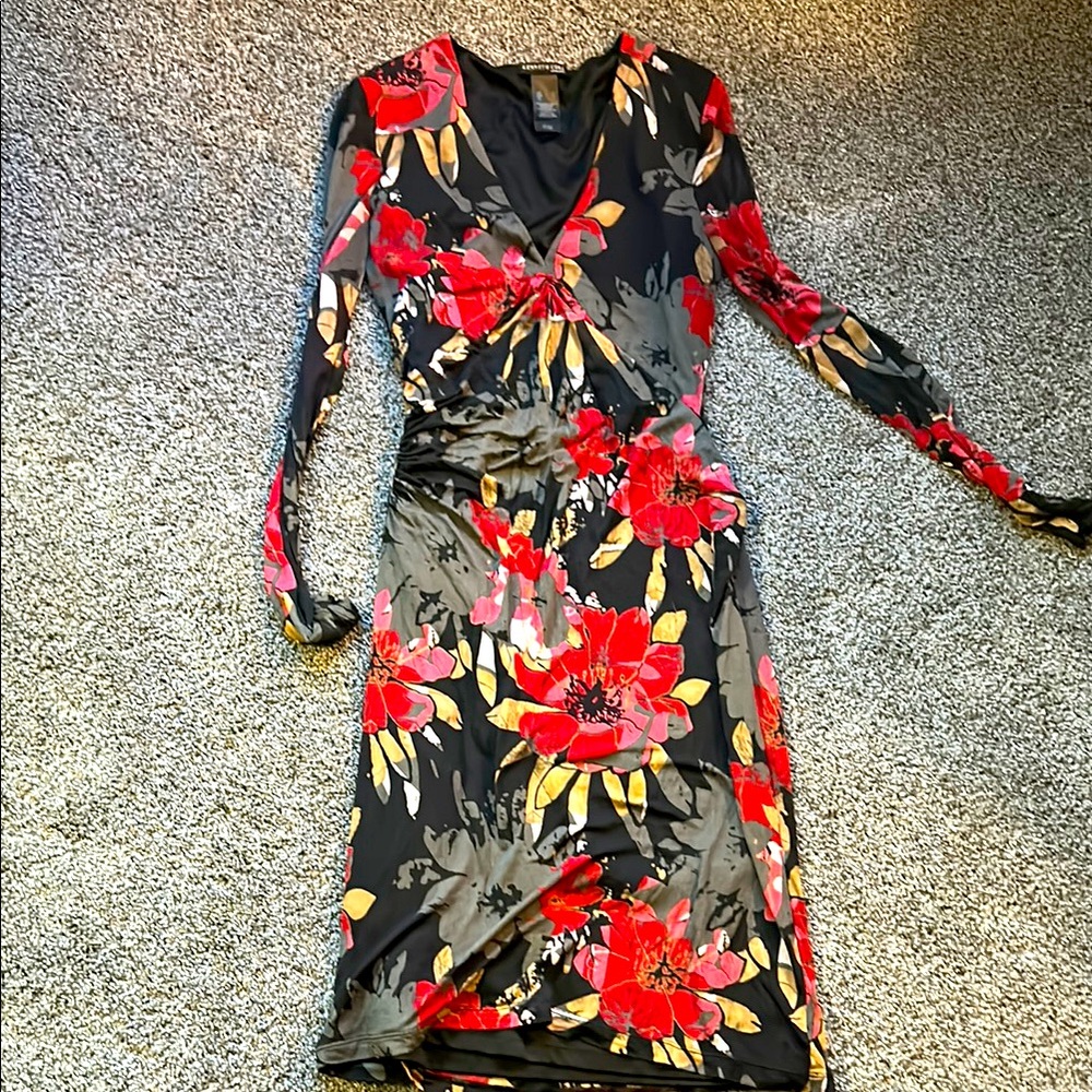 Kenneth Cole Red and Green V-Neck Long Sleeve Bodycon Dress